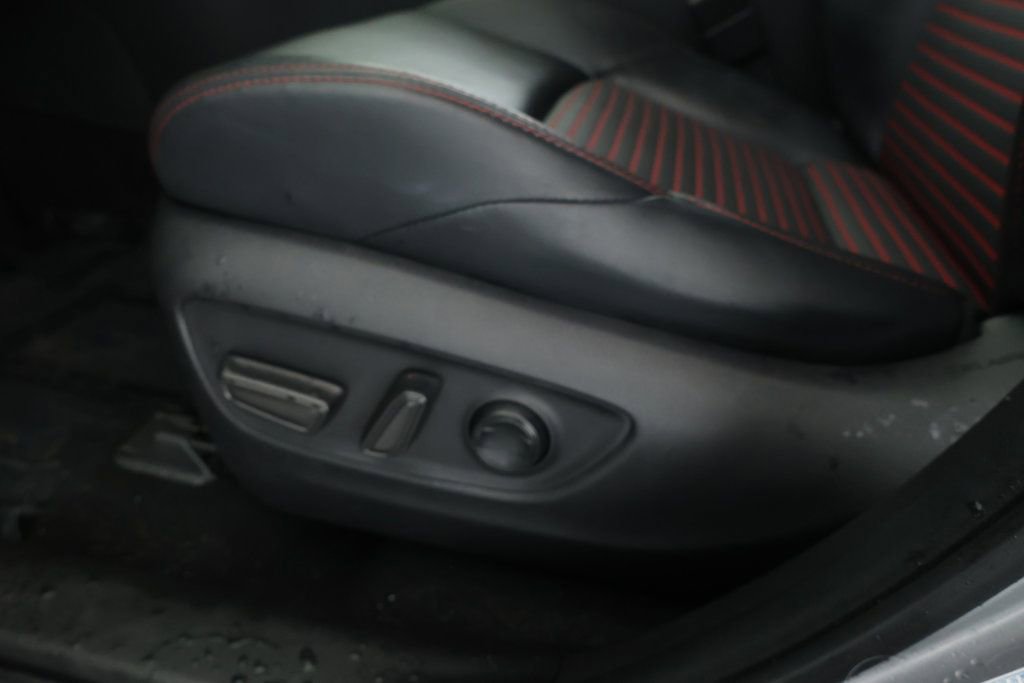 Used 2021 Toyota RAV4 XSE w/ Weather Package image 10