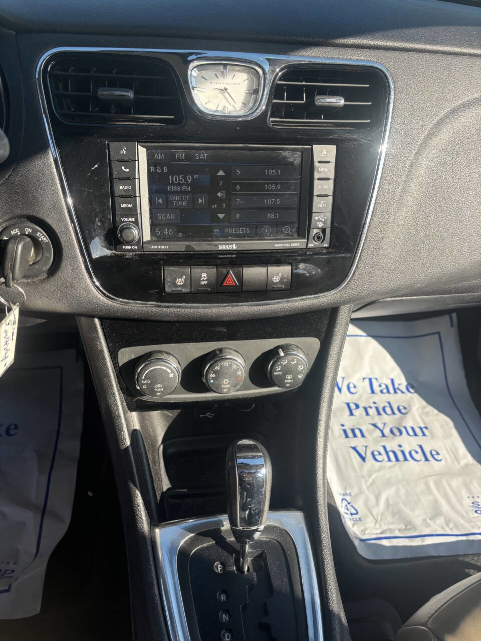 Used 2014 Chrysler 200 Limited w/ Sun/Sound Group FWD image 18