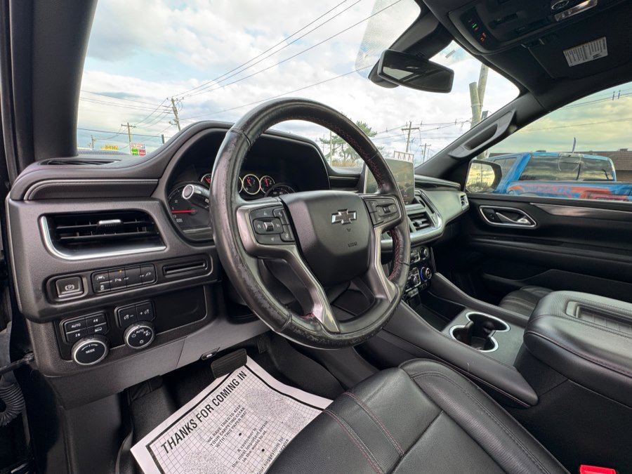 Used 2021 Chevrolet Suburban RST w/ Luxury Package image 21