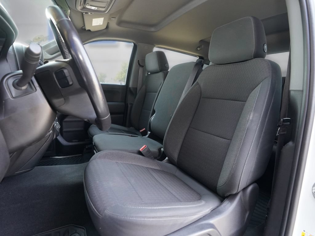 Used 2021 Chevrolet Silverado 1500 LT AWD/4WD image 12