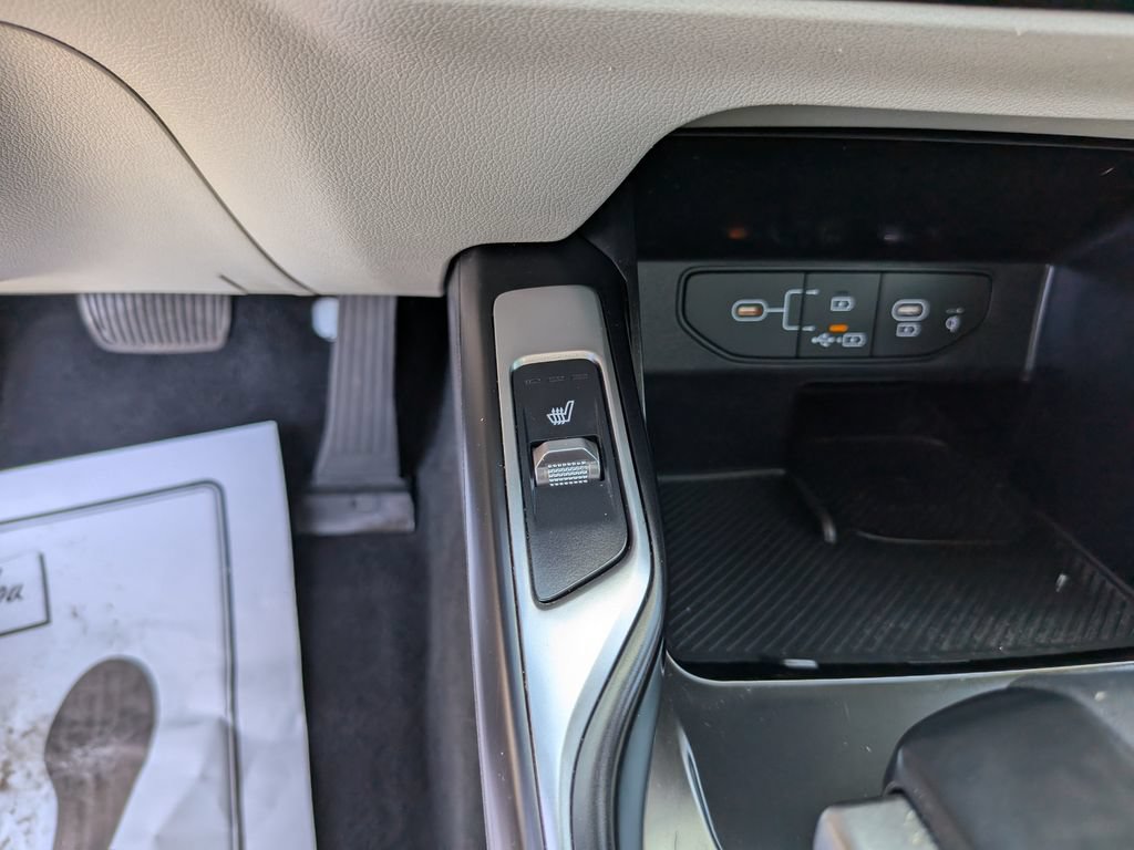 Certified 2025 Kia Sorento S w/ Panoramic Sunroof Package FWD image 27