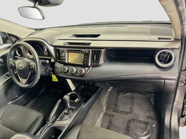 Certified 2017 Toyota RAV4 LE w/ Carpet Mat Package FWD image 28