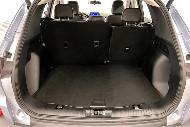 Used 2022 Ford Escape SEL image 39