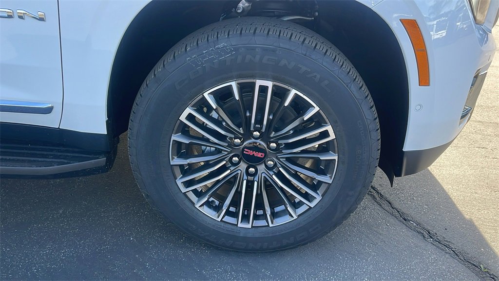 New 2026 GMC Yukon XL Elevation image 9