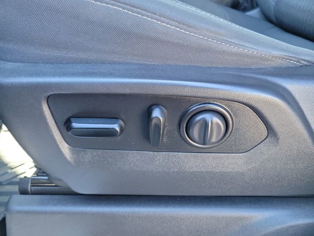 Used 2020 Chevrolet Silverado 1500 LT w/ All-Star Edition image 19