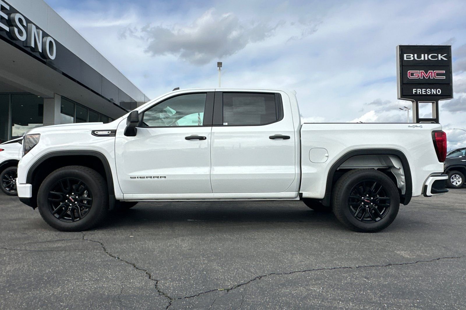 Used 2026 GMC Sierra 1500 Pro w/ Graphite Edition AWD/4WD image 7