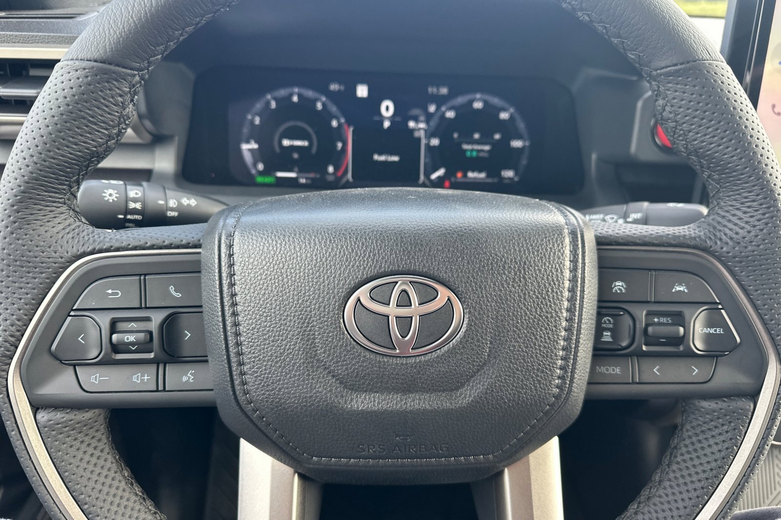 New 2025 Toyota Tacoma TRD Off-Road image 25