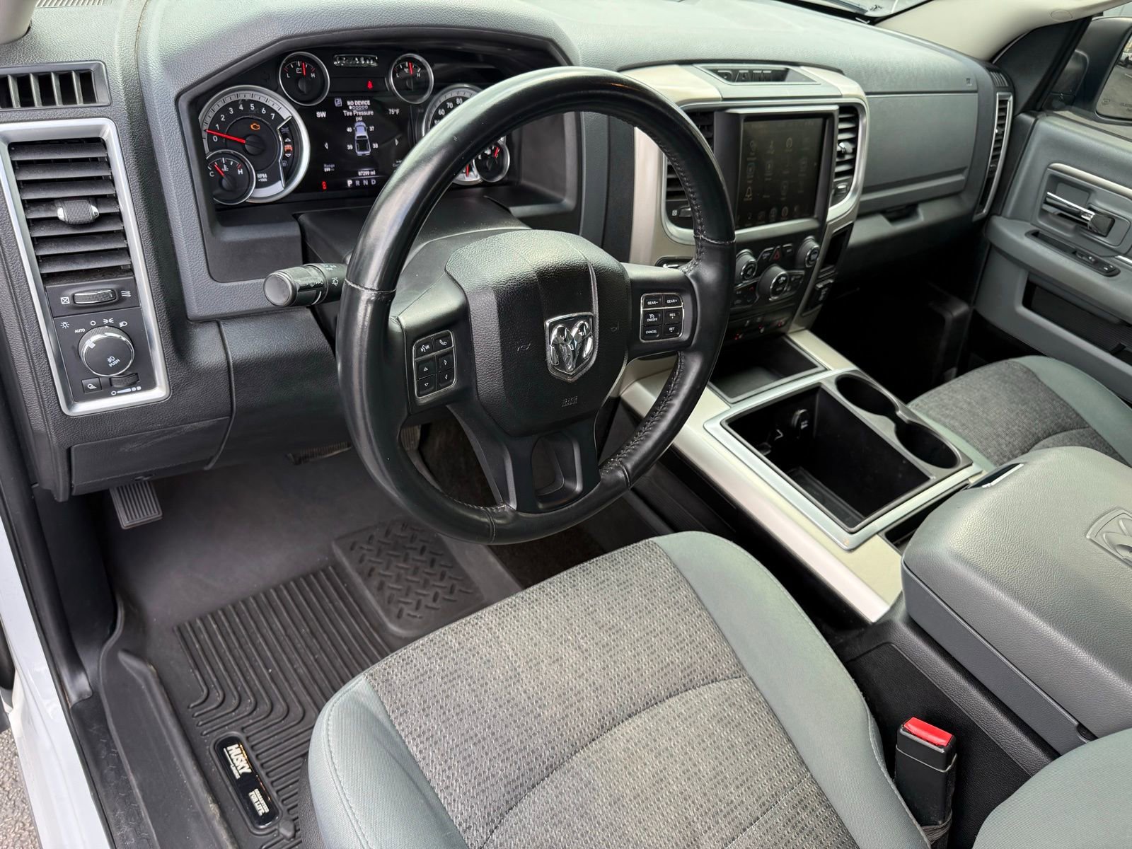 Used 2015 RAM 1500 Big Horn image 11