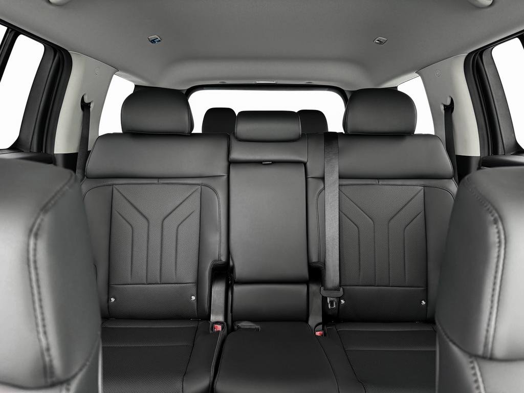 Used 2025 Hyundai Santa Fe XRT image 17