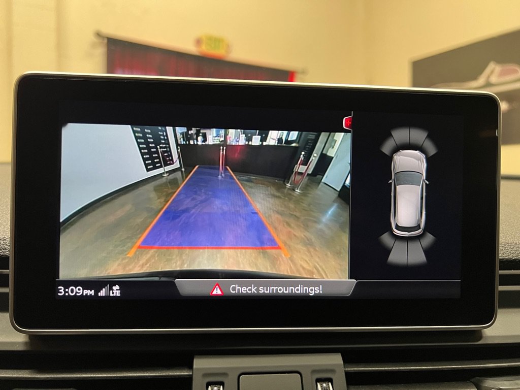 Used 2019 Audi SQ5 Premium Plus w/ Premium Plus Package AWD/4WD image 32