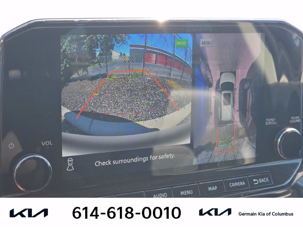 Used 2023 Nissan Pathfinder Platinum AWD/4WD image 30