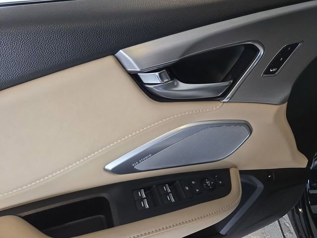 Used 2023 Acura RDX w/ Technology Package image 13