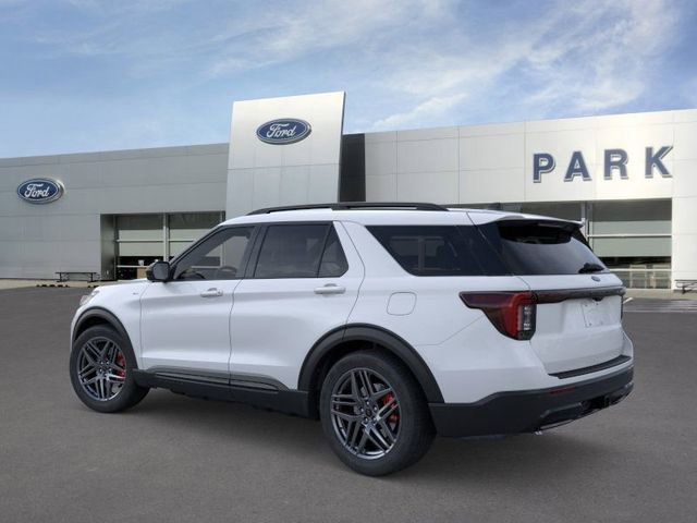 New 2026 Ford Explorer ST-Line w/ ST-Line Street Pack image 4