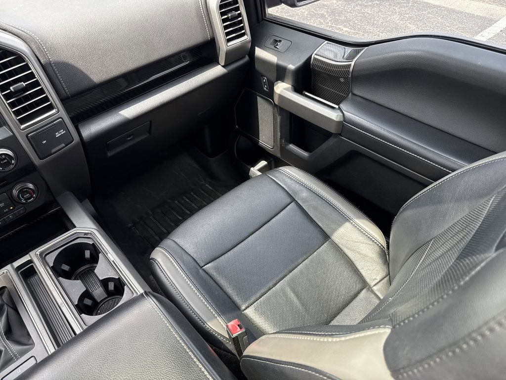 Used 2018 Ford F150 Raptor w/ Equipment Group 802A Luxury AWD/4WD image 25