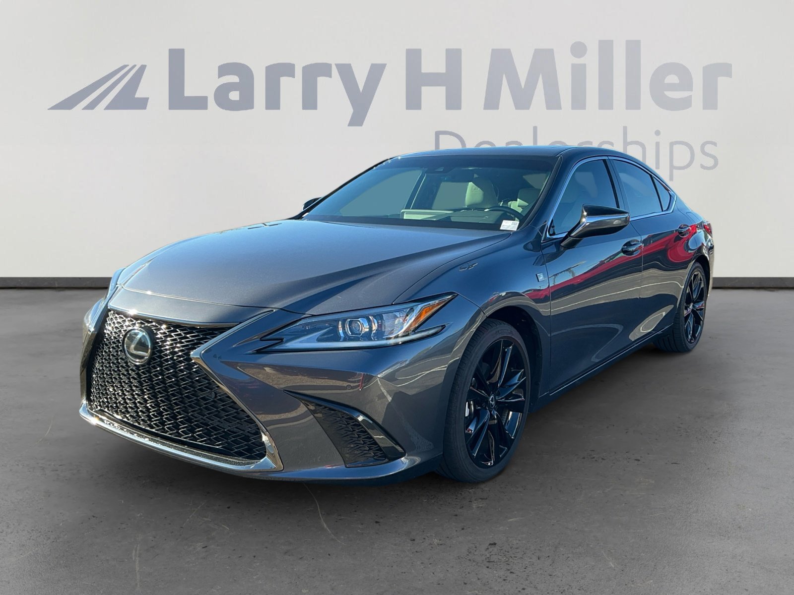 Used 2023 Lexus ES 350 F Sport image 1