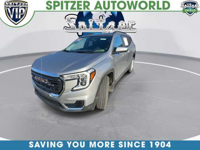 Used 2024 GMC Terrain SLE w/ Driver Convenience Package AWD/4WD image 4
