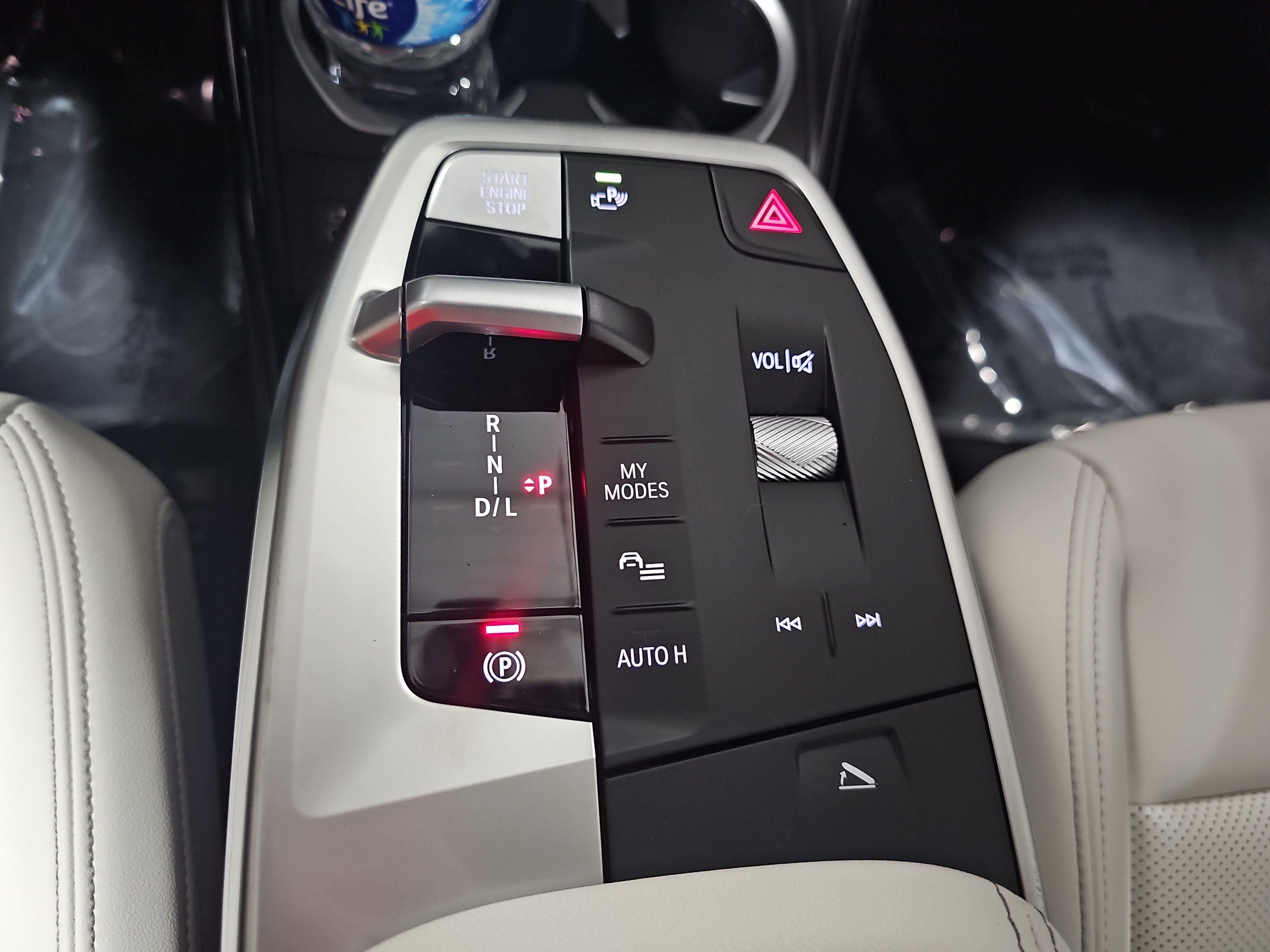 New 2027 BMW X1 xDrive28i AWD/4WD image 26