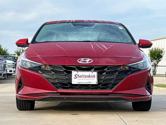 Used 2021 Hyundai Elantra SEL FWD image 2