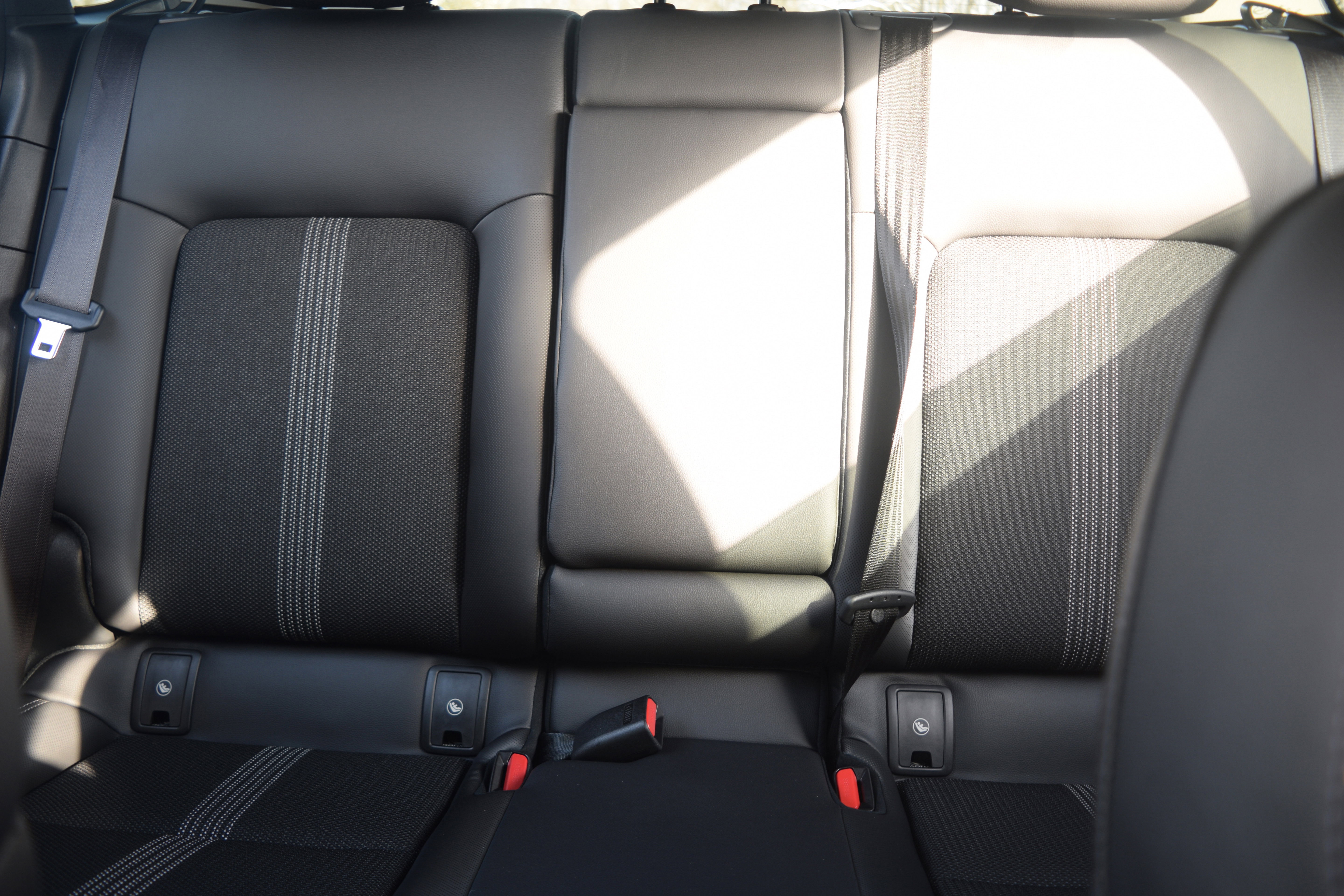 Used 2024 MAZDA CX-50 AWD 2.5 S w/ Cargo Package image 17