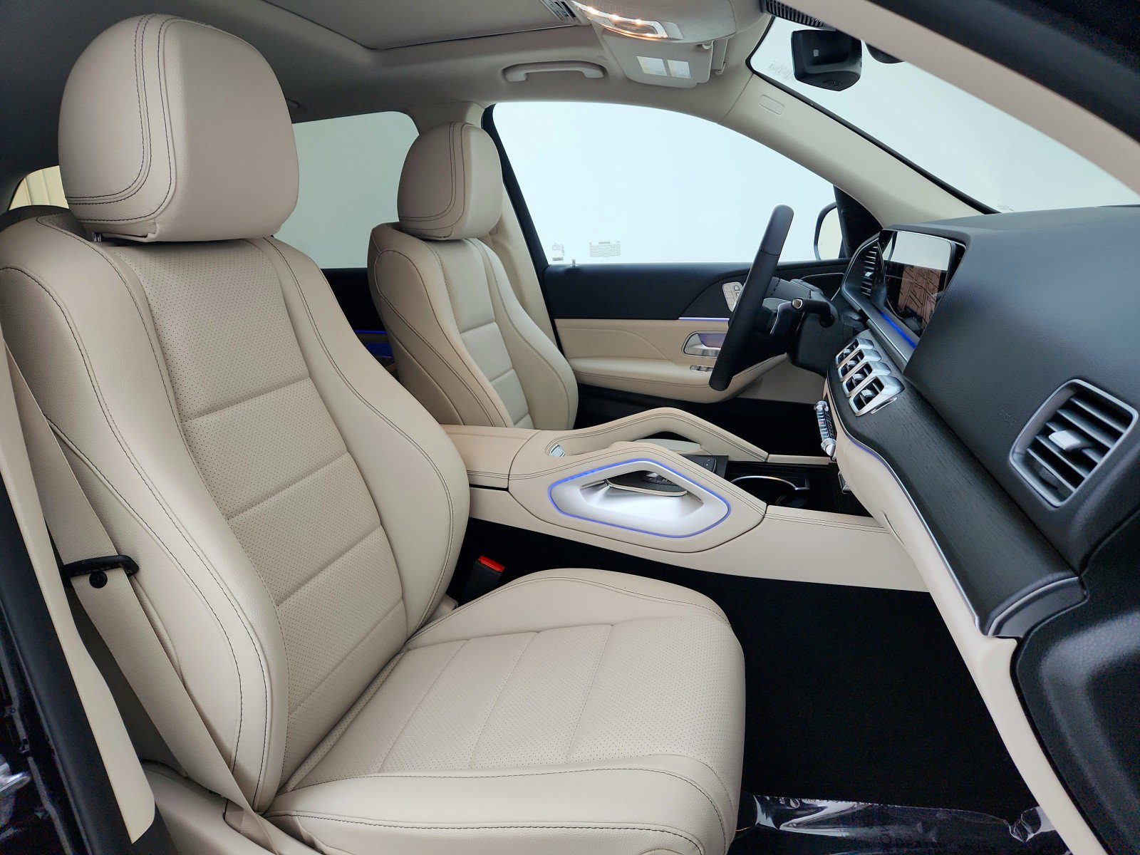 Certified 2025 Mercedes-Benz GLE 350 4MATIC image 14