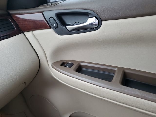 Used 2007 Chevrolet Impala LT w/ Luxury Edition Package image 20