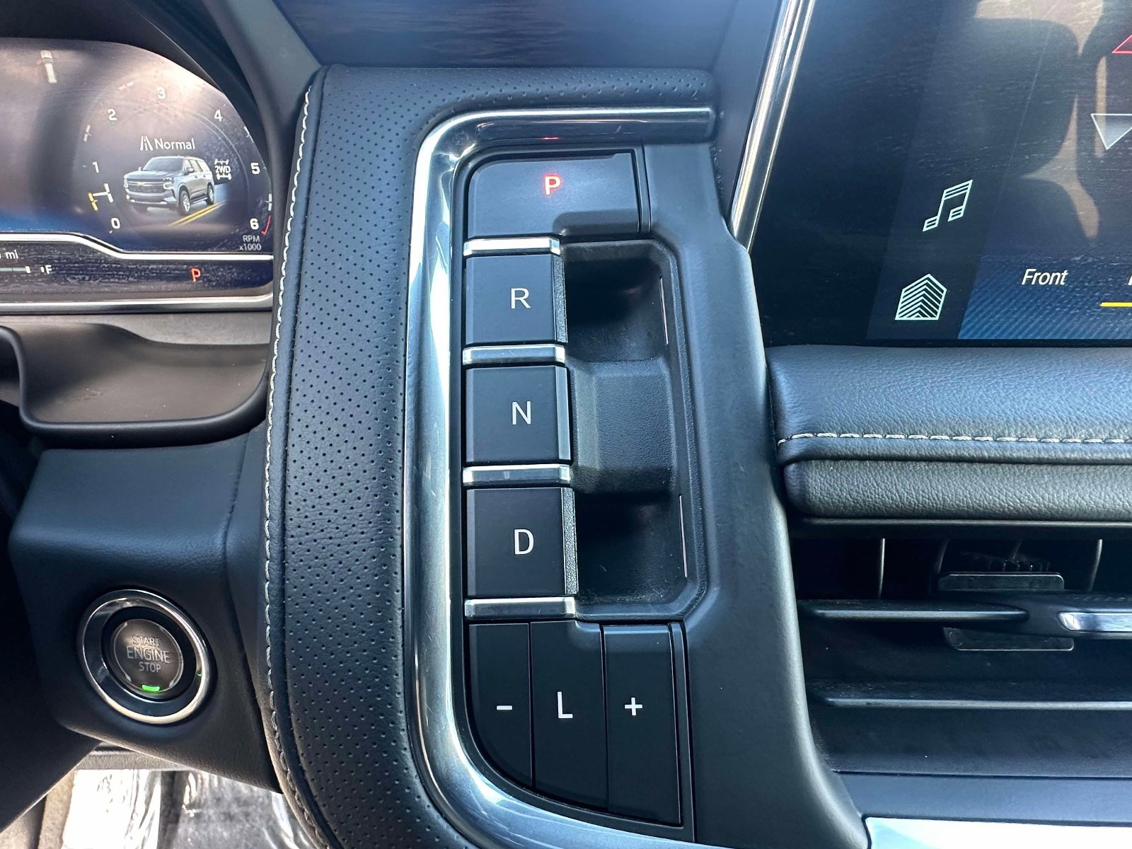 Certified 2023 Chevrolet Suburban Premier image 16