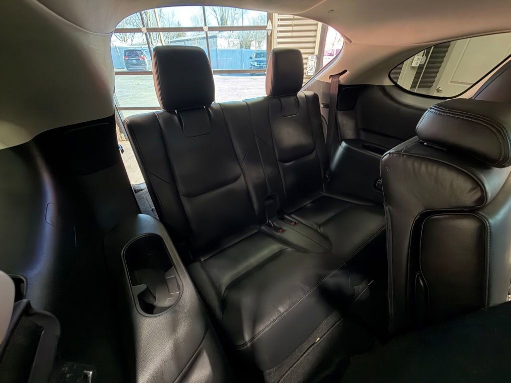 Used 2018 MAZDA CX-9 Touring w/ Touring Premium Package image 7