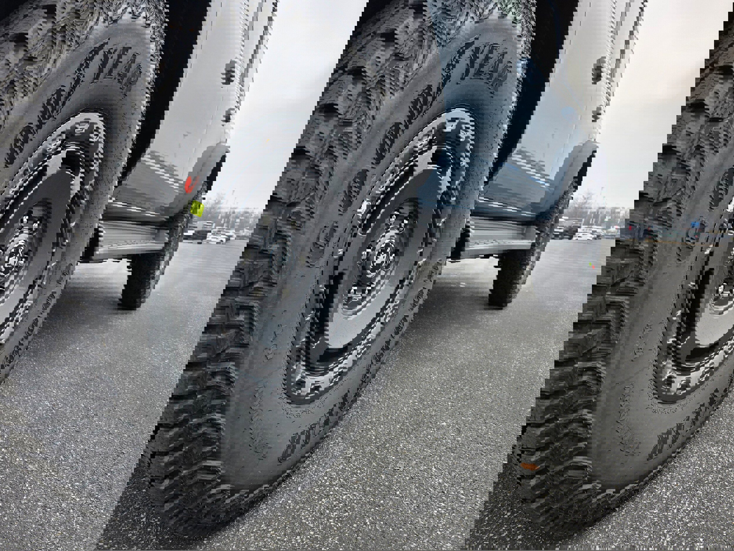 New 2025 Ford Bronco Outer Banks w/ Sasquatch Package image 29