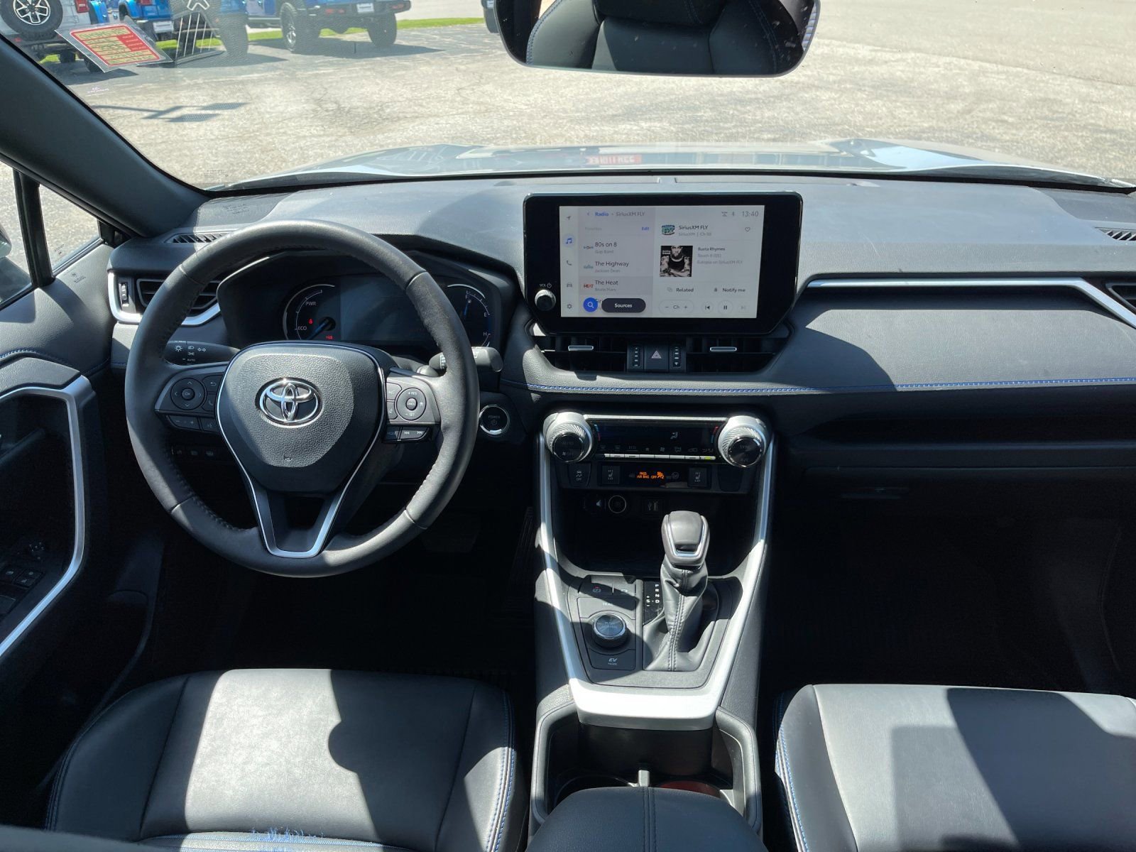 Used 2024 Toyota RAV4 XSE w/ Weather Package AWD/4WD image 15