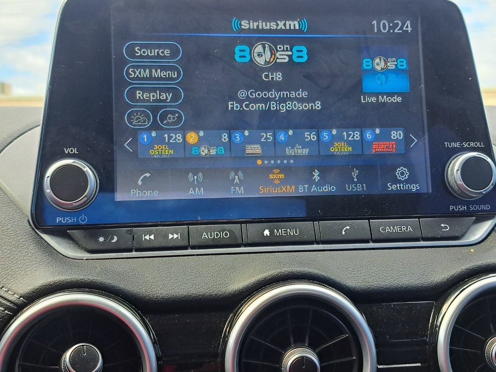 Used 2025 Nissan Sentra SV image 10