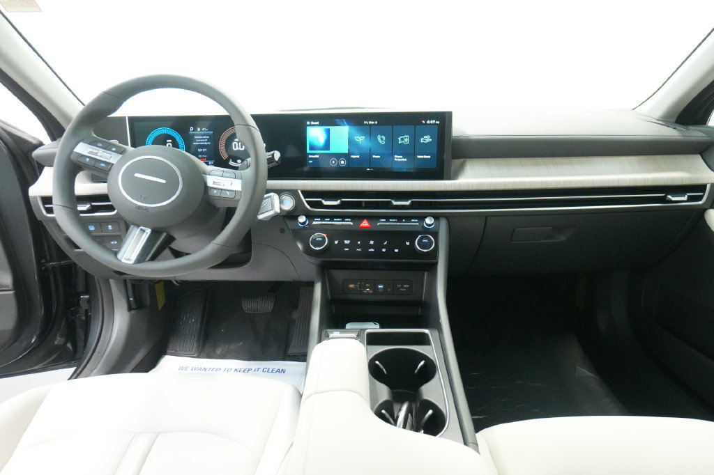 New 2026 Hyundai Sonata SEL FWD image 35