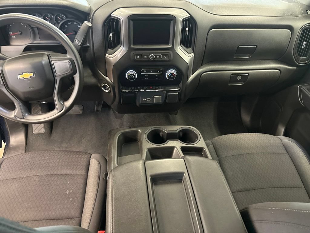 Used 2022 Chevrolet Silverado 1500 Custom AWD/4WD image 6