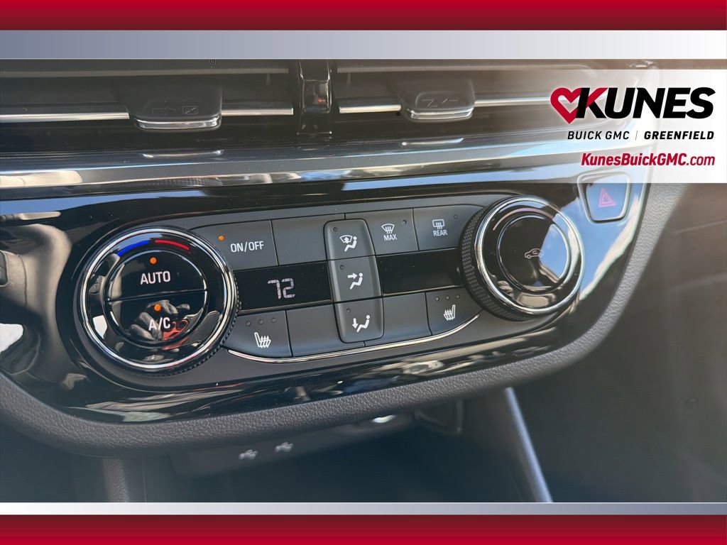 New 2026 Buick Envista Sport Touring image 37