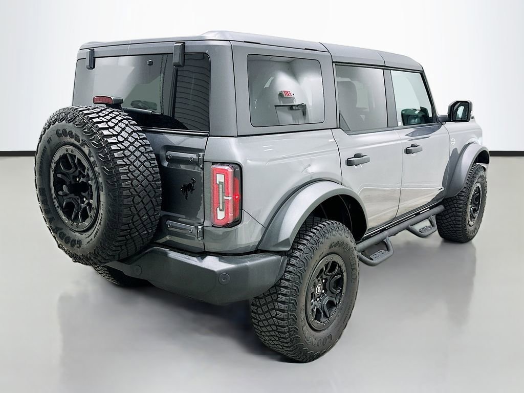 Used 2023 Ford Bronco Wildtrak image 7