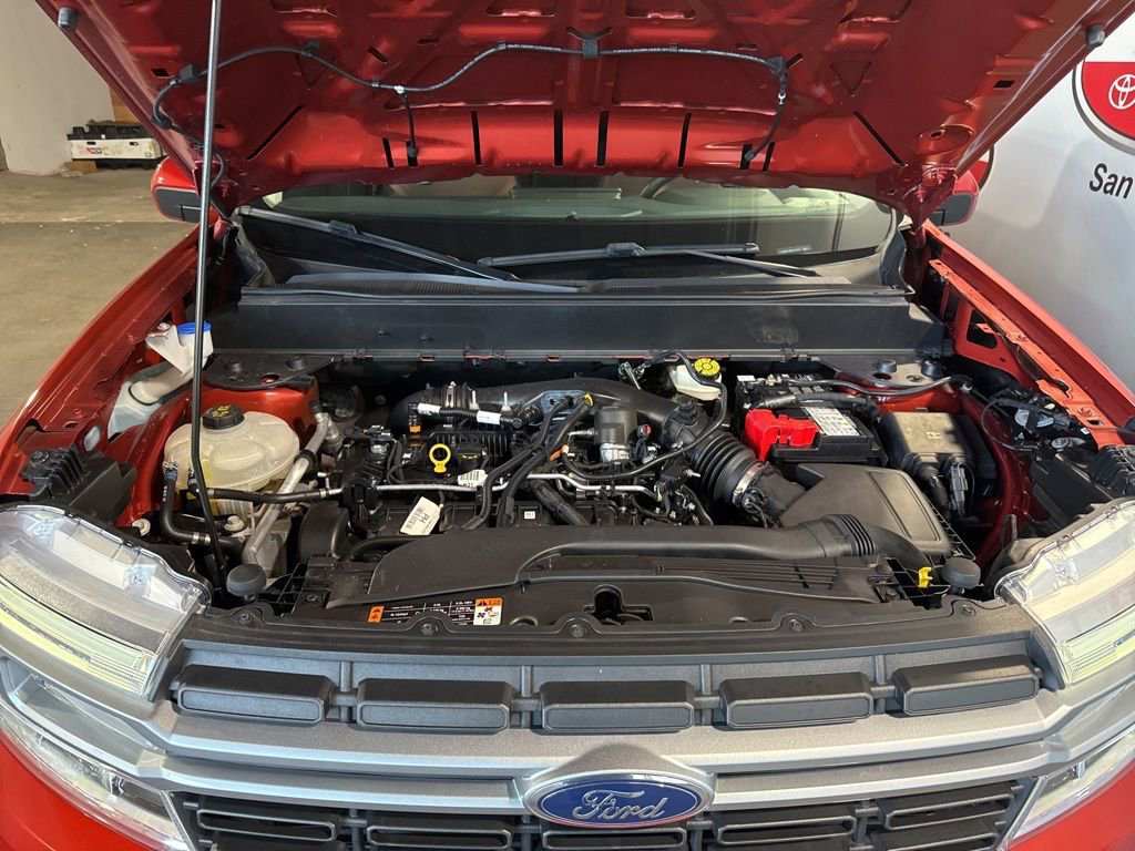 Used 2022 Ford Maverick Lariat image 46