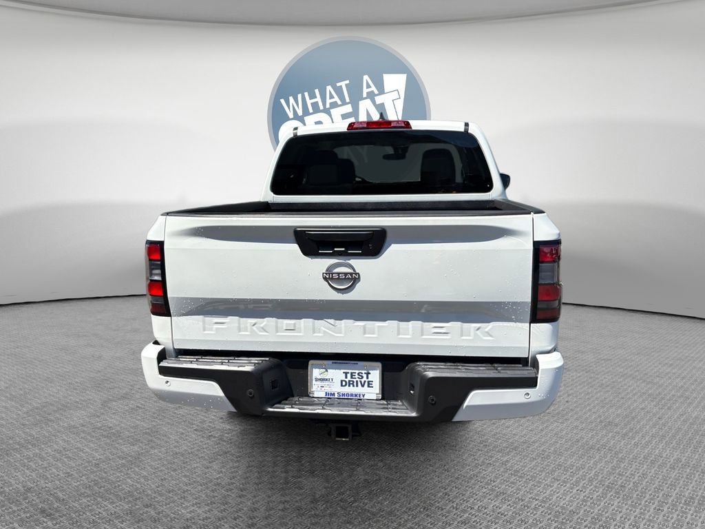 Used 2025 Nissan Frontier SV image 5