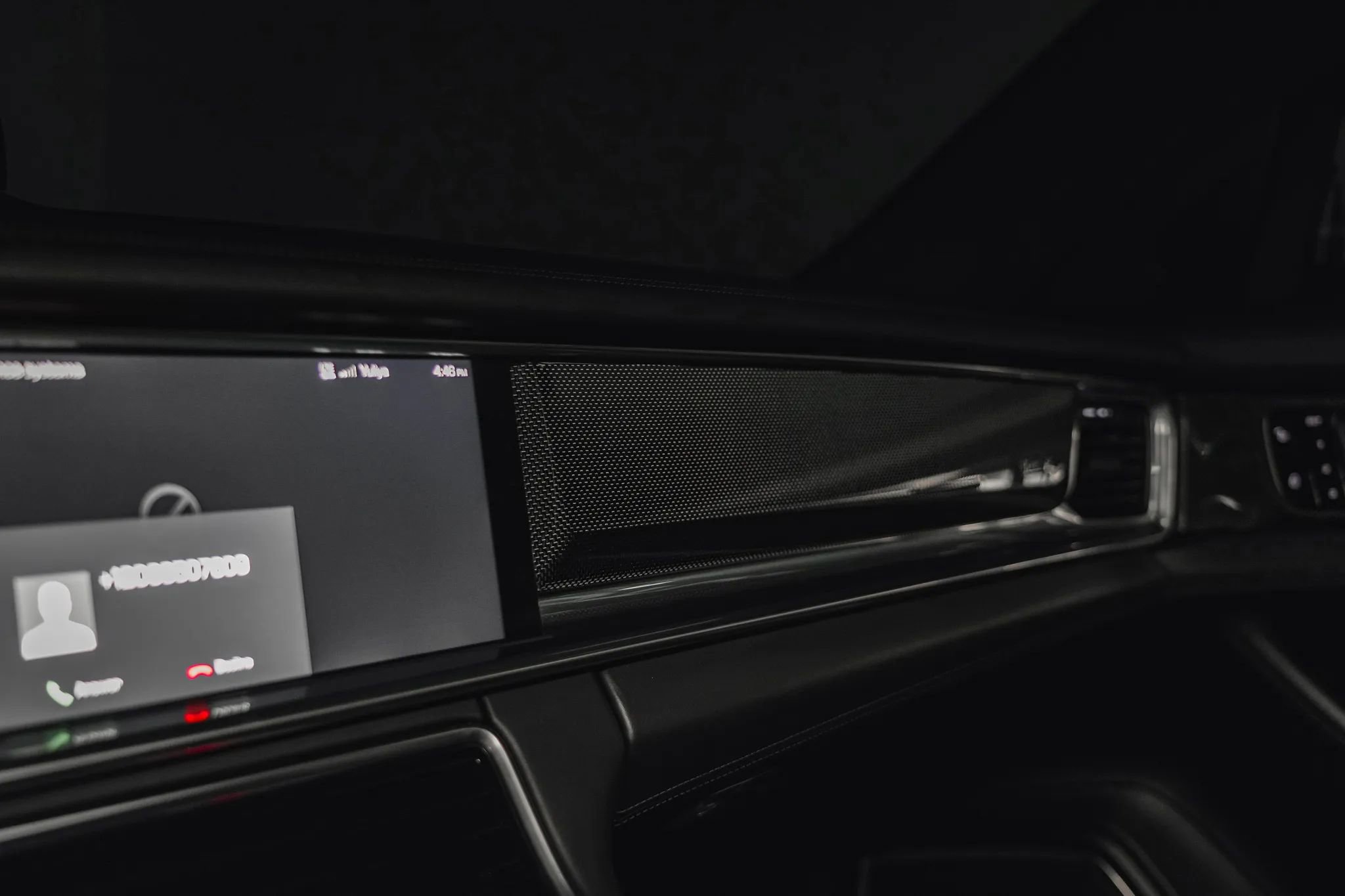 Used 2017 Porsche Panamera Turbo image 76