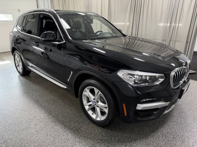 Used 2021 BMW X3 xDrive30i AWD/4WD image 3