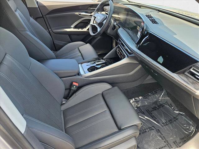 New 2025 Audi Q5 Premium Plus image 16