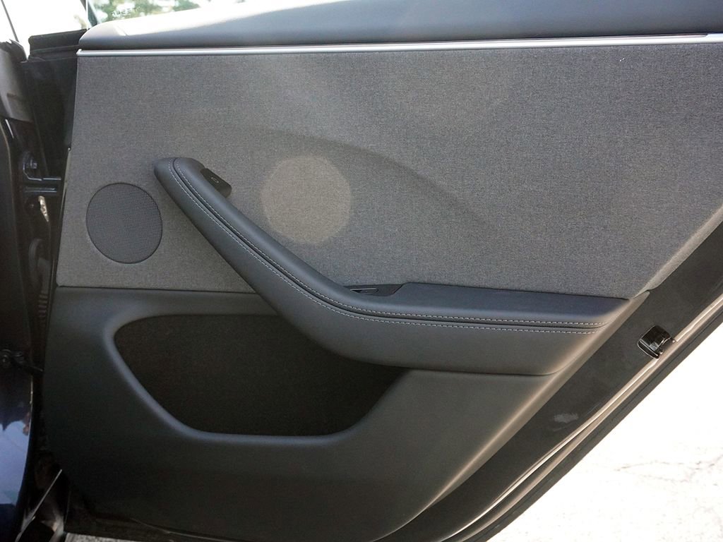 Used 2024 Tesla Model 3 Standard Range RWD image 23