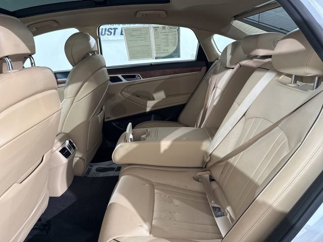 Used 2015 Hyundai Genesis 3.8 w/ Option Group 02 image 19