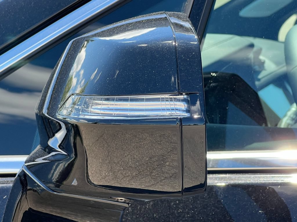 New 2026 Cadillac XT5 Premium Luxury w/ Driver Assist Package AWD/4WD image 38