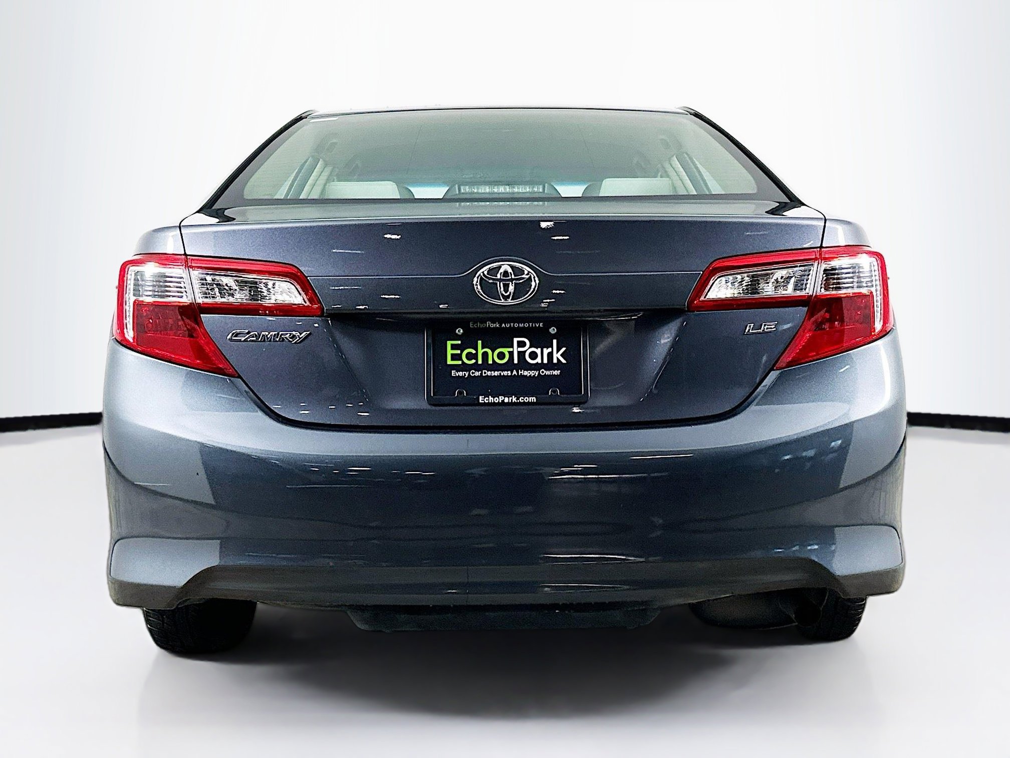 Used 2012 Toyota Camry LE image 7