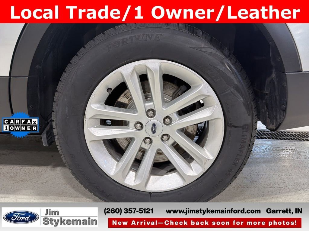 Used 2017 Ford Explorer XLT w/ Equipment Group 202A image 6
