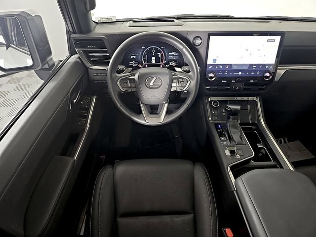 Used 2024 Lexus GX 550 w/ Accessory Package (Z1) AWD/4WD image 14