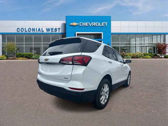 Used 2024 Chevrolet Equinox LS w/ LS Convenience Package AWD/4WD image 14
