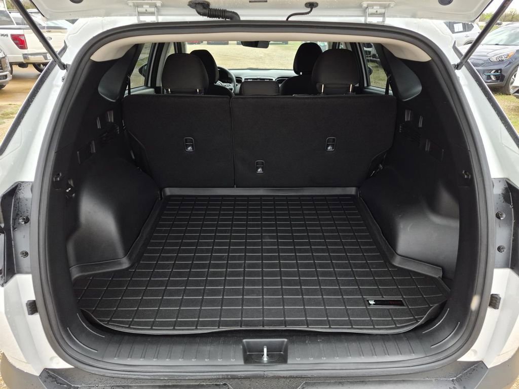 Used 2024 Hyundai Tucson SE image 9