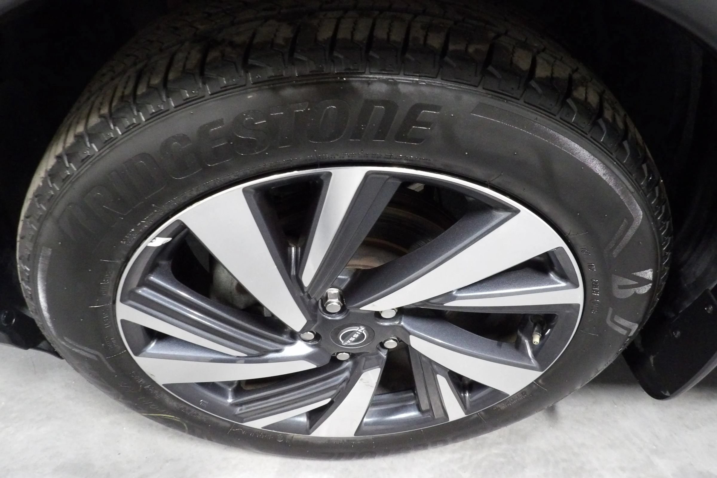 Used 2023 Nissan Murano SL w/ Cargo Package AWD/4WD image 32