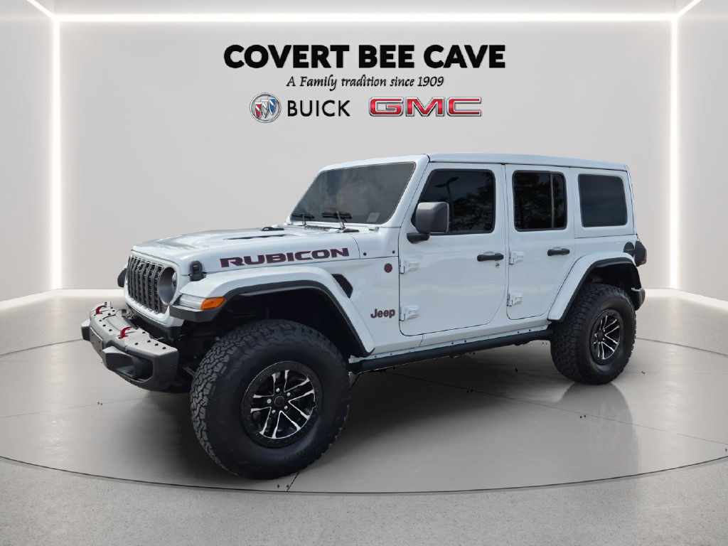 Used 2025 Jeep Wrangler Unlimited Rubicon AWD/4WD image 3