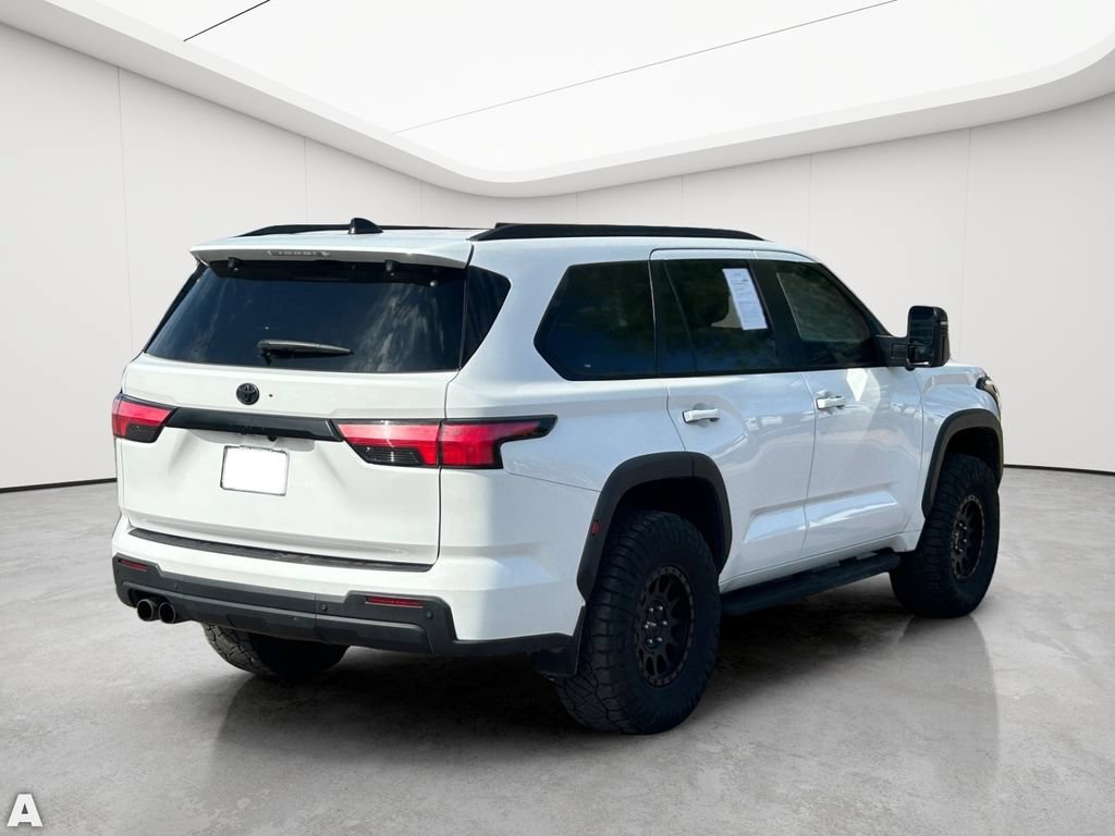 Used 2024 Toyota Sequoia TRD Pro AWD/4WD image 5